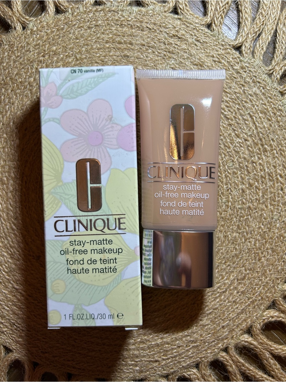 NEW Clinique Stay-Matte Oil-Free Makeup Foundation CN70 Vanilla (MF) NIB